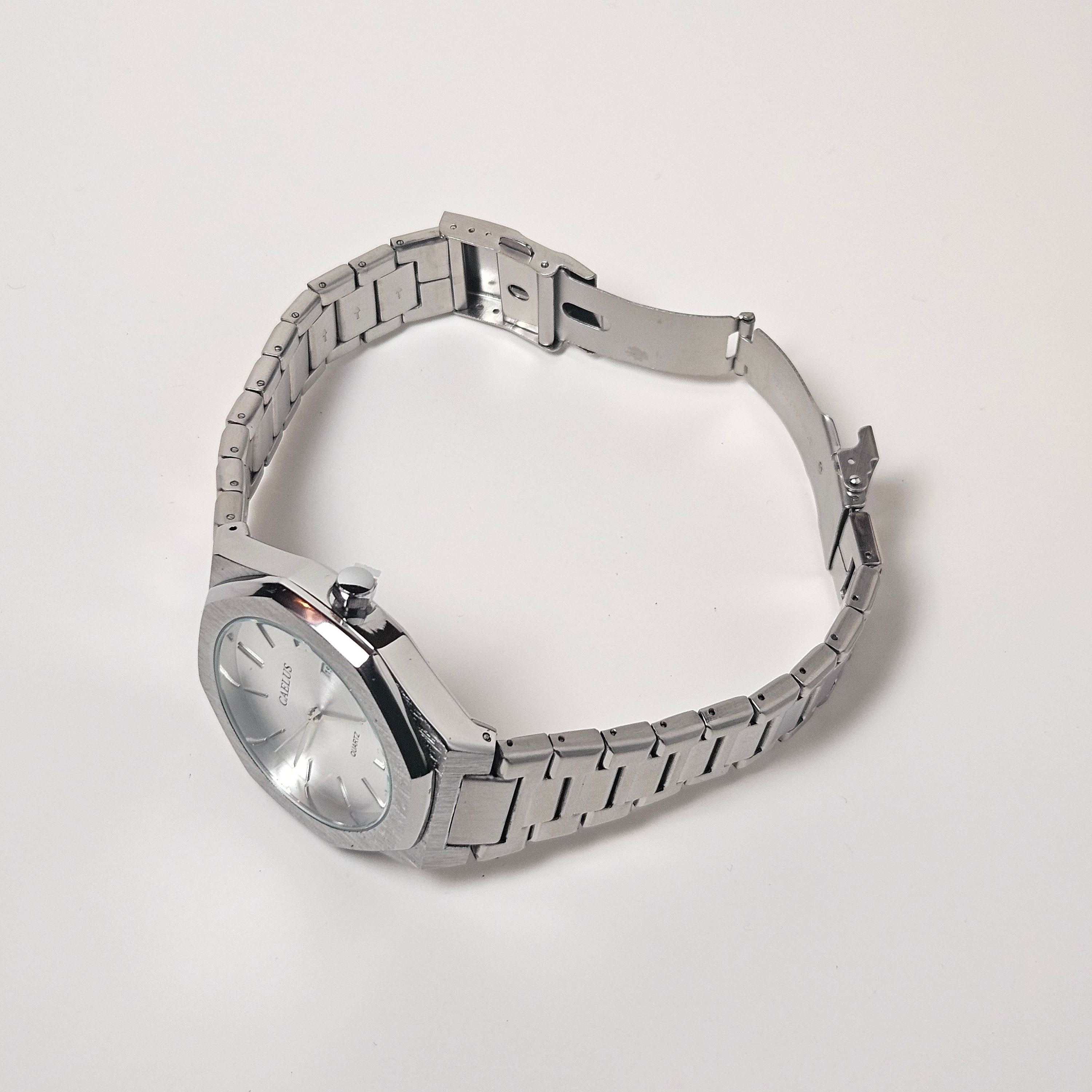 Caelus Solstice White